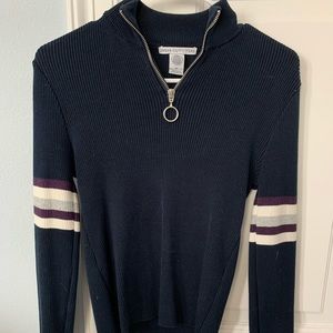 Urban Outfitters Long Sleeve Super Cute Sweater